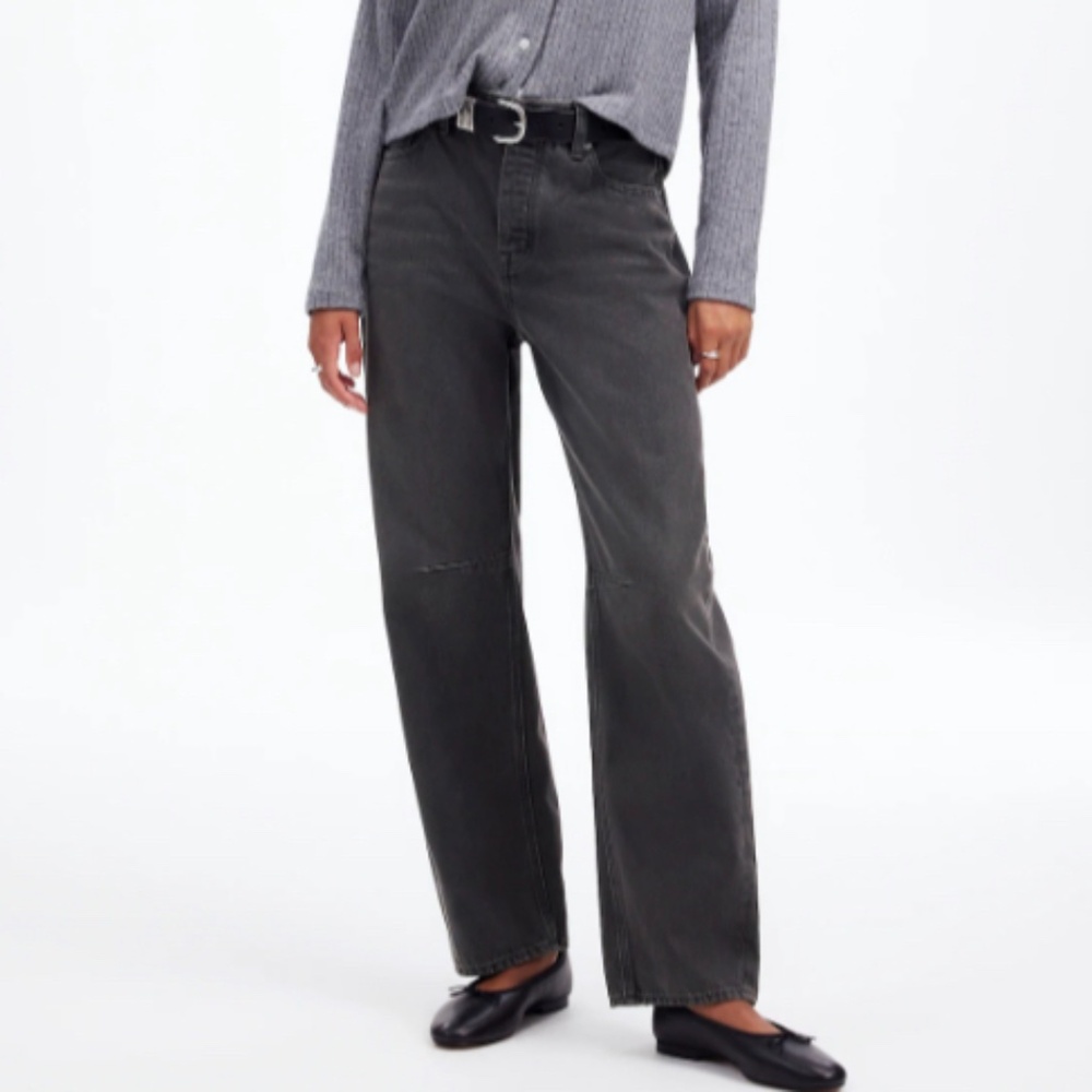 HOT RN 🔥MADEWELL THE DARTED BARREL-LEG JEAN